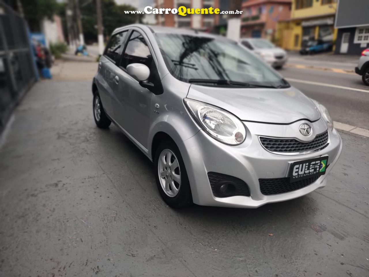 JAC   J2 1.4 16V 5P MEC.   PRATA 2014 1.4 GASOLINA - Loja
