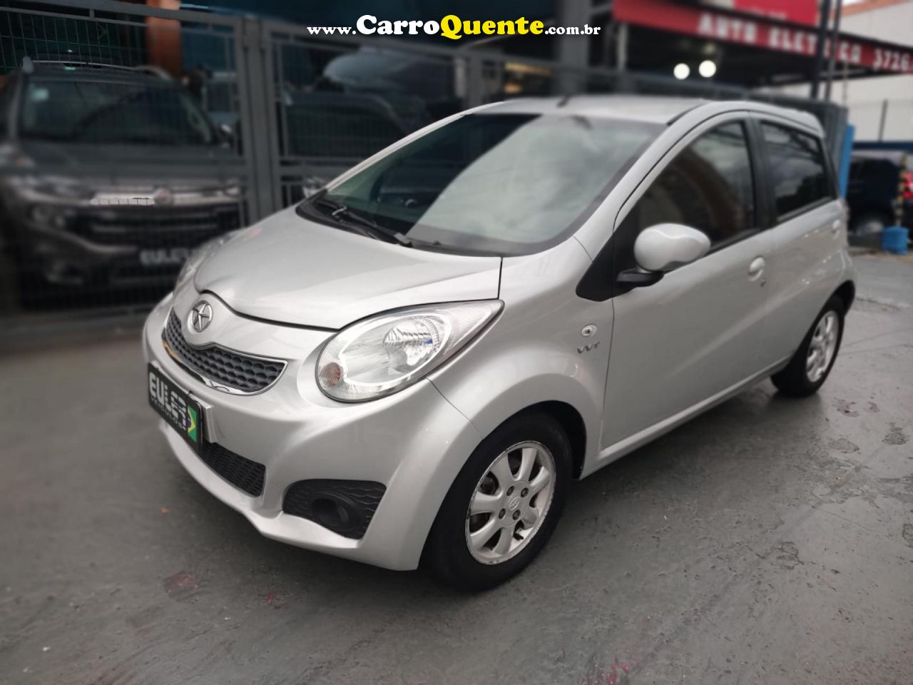 JAC   J2 1.4 16V 5P MEC.   PRATA 2014 1.4 GASOLINA - Loja