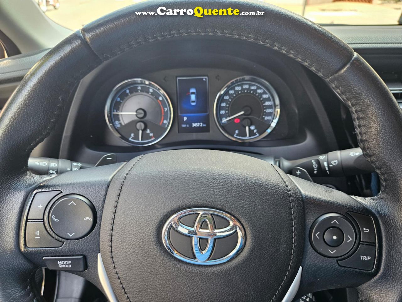 TOYOTA   COROLLA XEI 2.0 FLEX 16V AUT.   MARROM 2019 2.0 FLEX - Loja