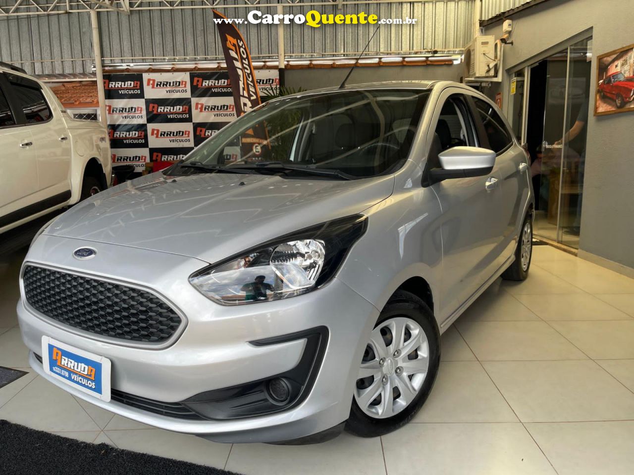 FORD   KA 1.0 SESE PLUS TIVCT FLEX 5P   PRATA 2019 1.0 FLEX - Loja