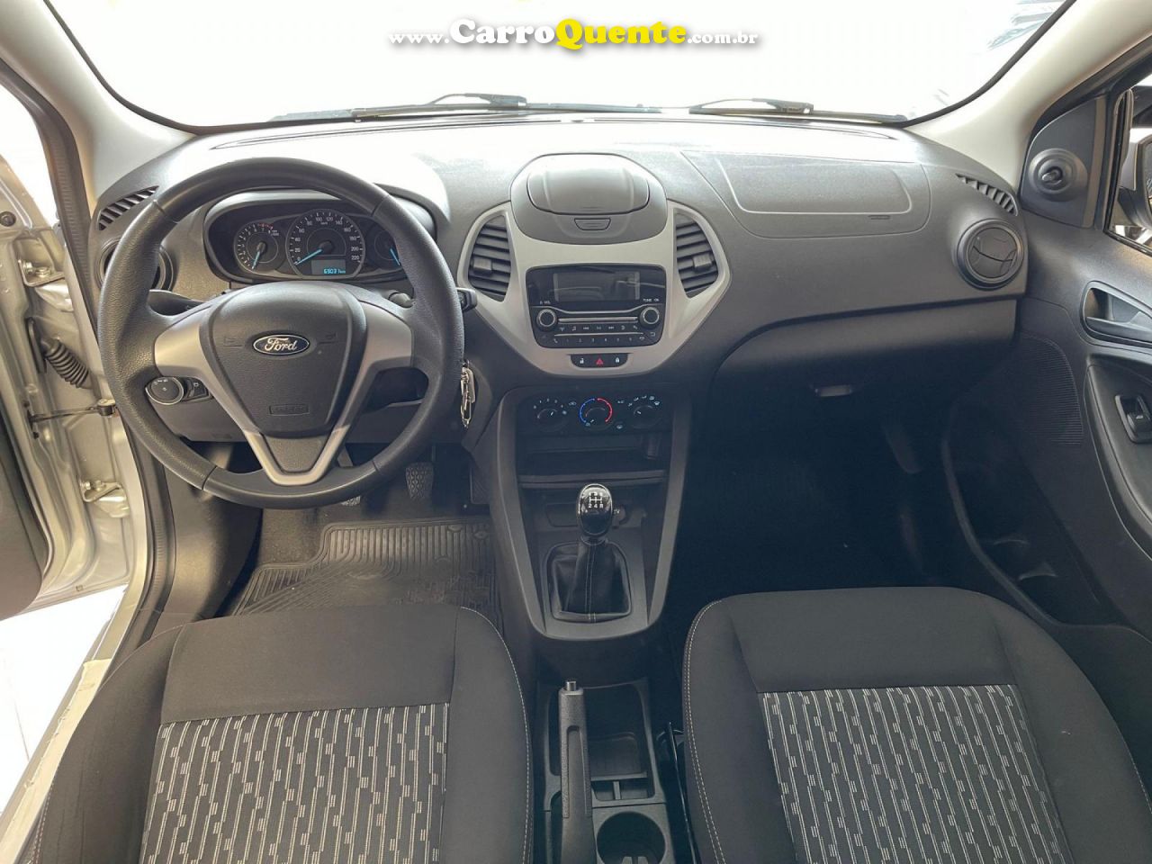 FORD   KA 1.0 SESE PLUS TIVCT FLEX 5P   PRATA 2019 1.0 FLEX - Loja