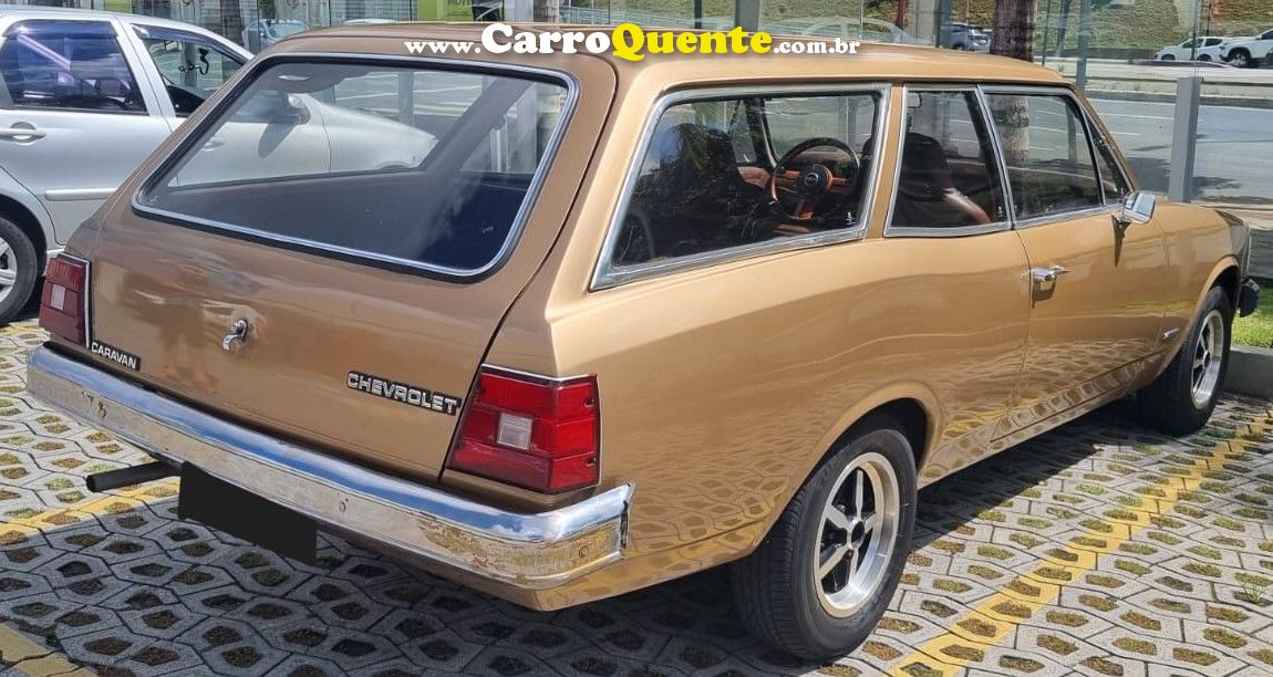 Chevrolet Caravan 1980: Clássico 89CV Gasolina Manual - Particular