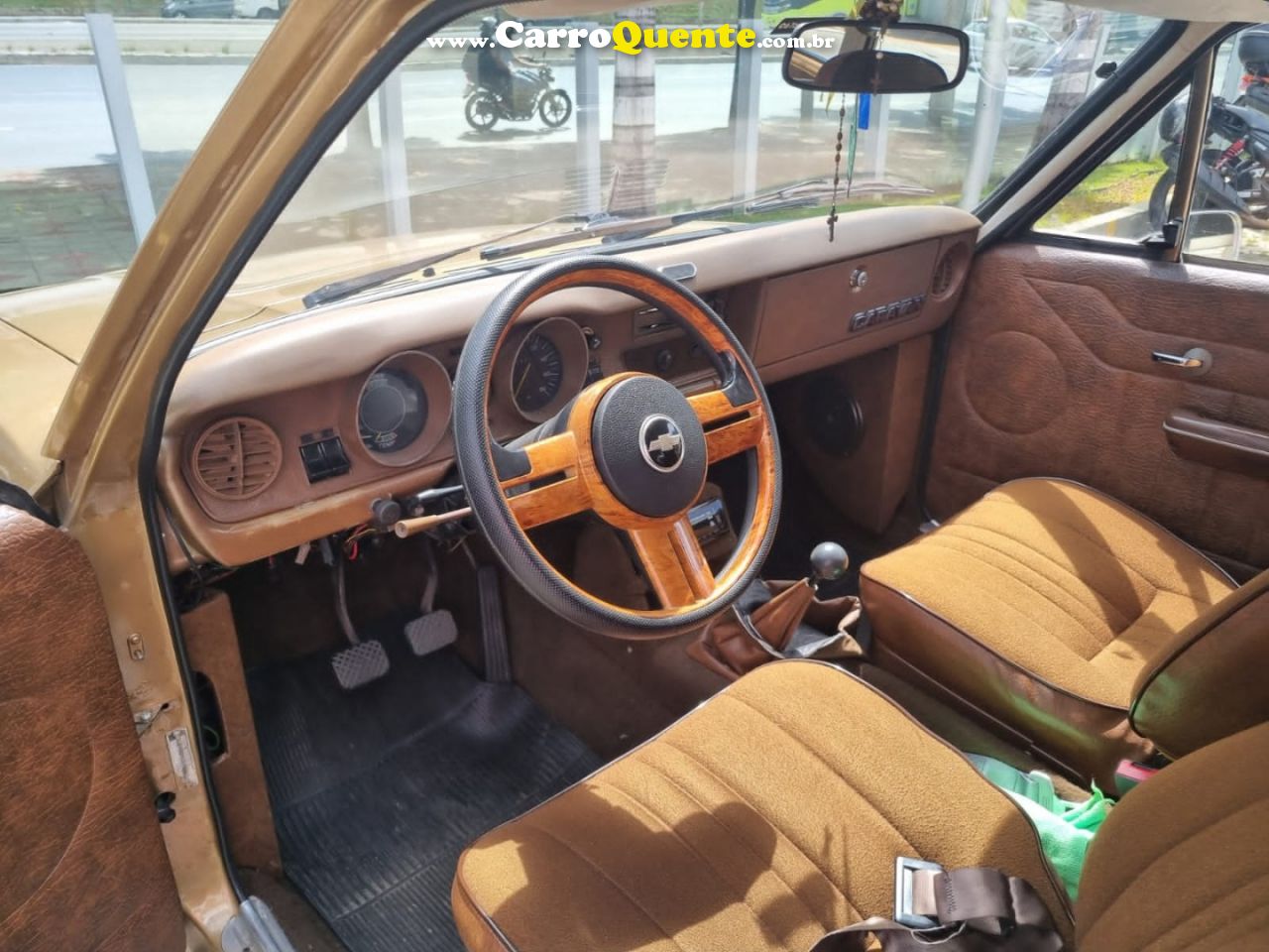Chevrolet Caravan 1980: Clássico 89CV Gasolina Manual - Particular