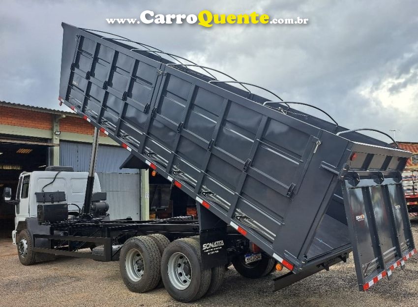 Ford Cargo 2422 CARGO 2422 E 3-Eixos Caçamba - Loja