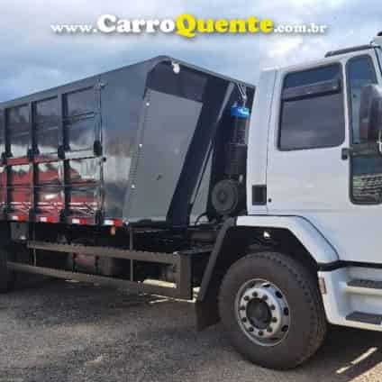 Ford Cargo 2422 CARGO 2422 E 3-Eixos Caçamba