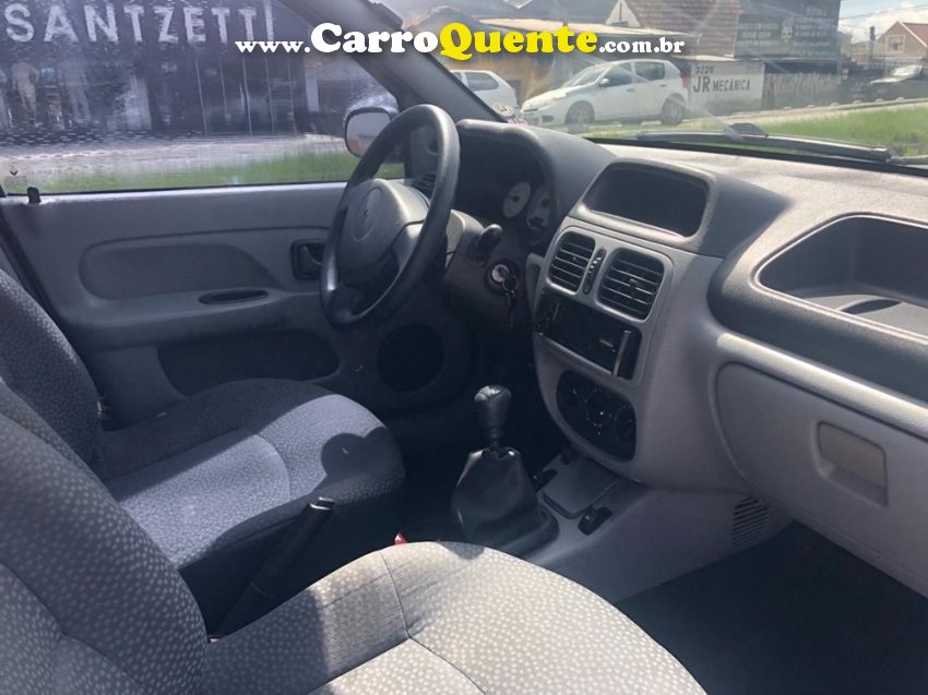 Renault Clio CAMPUS - Loja
