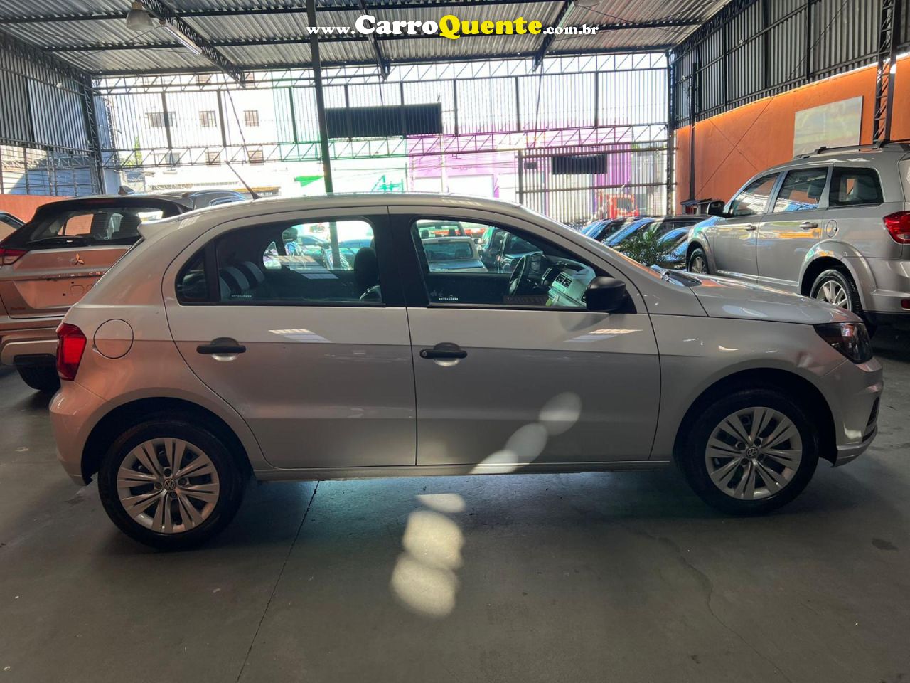 VOLKSWAGEN   GOL 1.6 MSI FLEX 8V 5P   PRATA 2021 1.6 FLEX - Loja