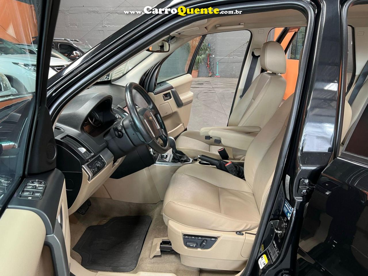 LAND ROVER   FREELANDER2 I6 SE 3.2 232CV AUT. 5P   PRETO 2009 3.2 GASOLINA - Loja