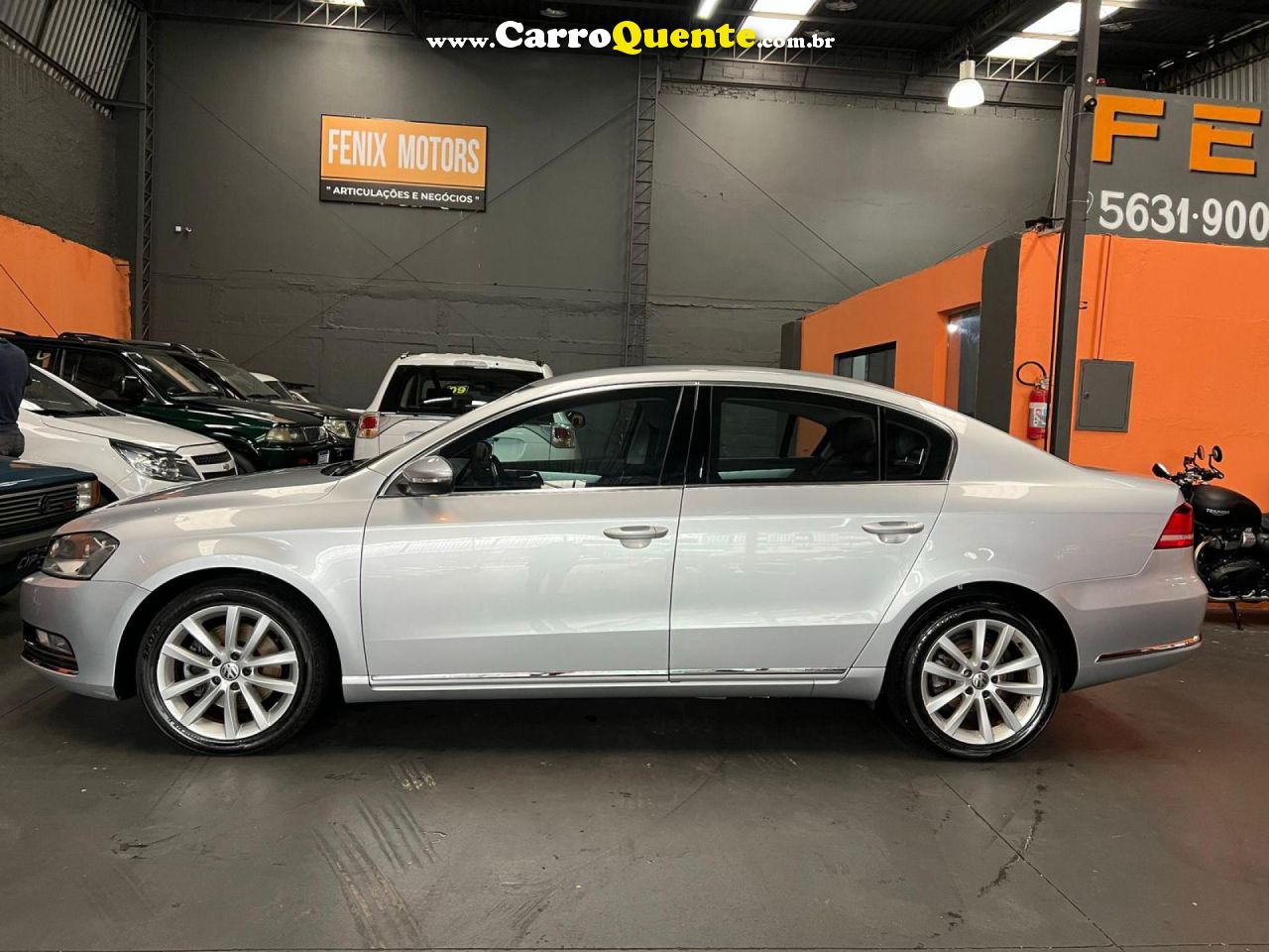 VOLKSWAGEN   PASSAT TB 2.0 FSITSI 211CV TIPTRONIC 4P   PRATA 2013 2.0 GASOLINA - Loja