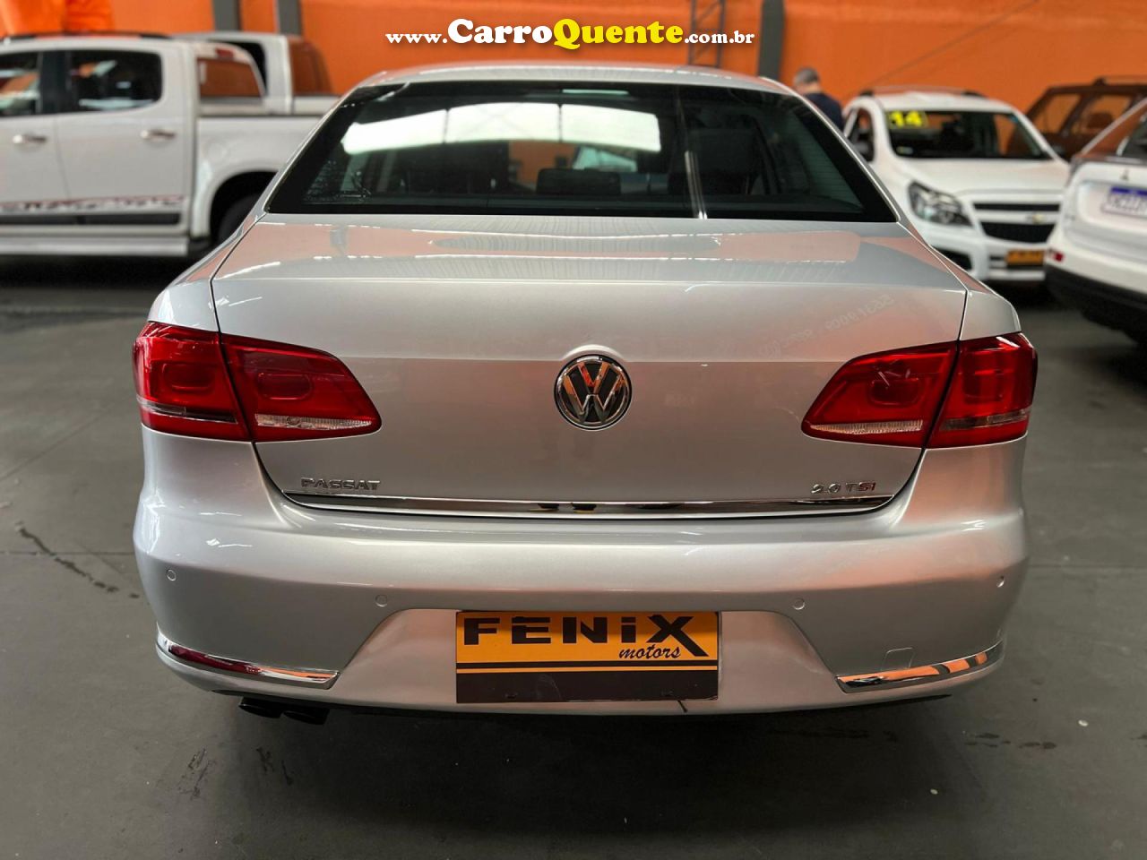 VOLKSWAGEN   PASSAT TB 2.0 FSITSI 211CV TIPTRONIC 4P   PRATA 2013 2.0 GASOLINA - Loja