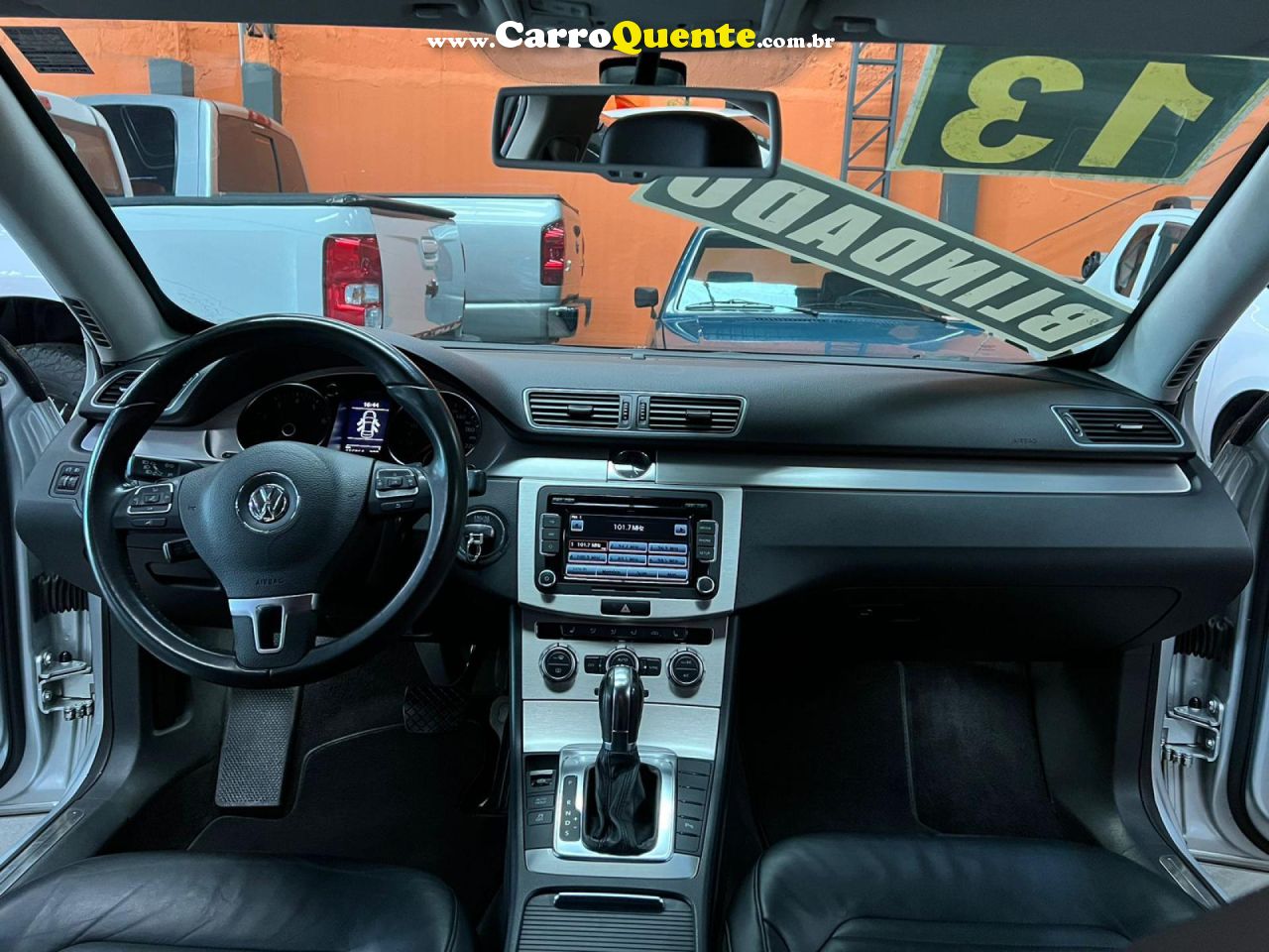 VOLKSWAGEN   PASSAT TB 2.0 FSITSI 211CV TIPTRONIC 4P   PRATA 2013 2.0 GASOLINA - Loja