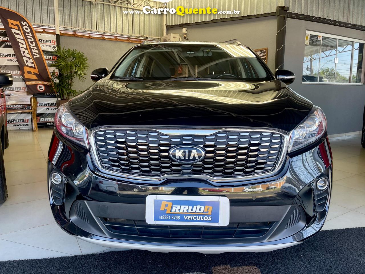 KIA   SORENTO 2.4 16V 4X2 AUT.   PRETO 2018 2.4 GASOLINA - Loja