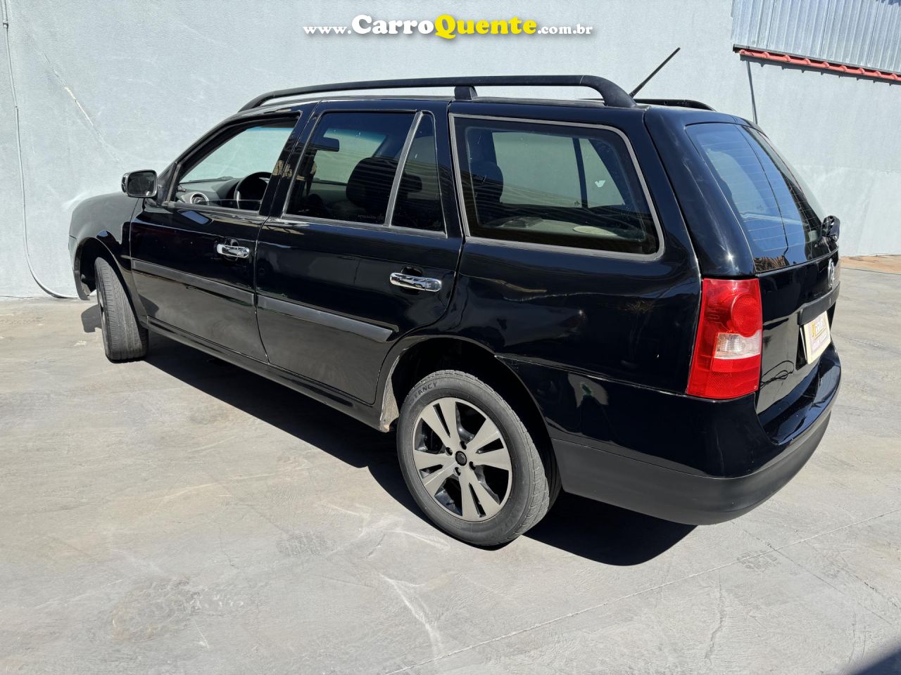 VOLKSWAGEN   PARATI 1.6 MI PLUS TOTAL FLEX  8V 4P   PRETO 2006 1.6 FLEX - Loja