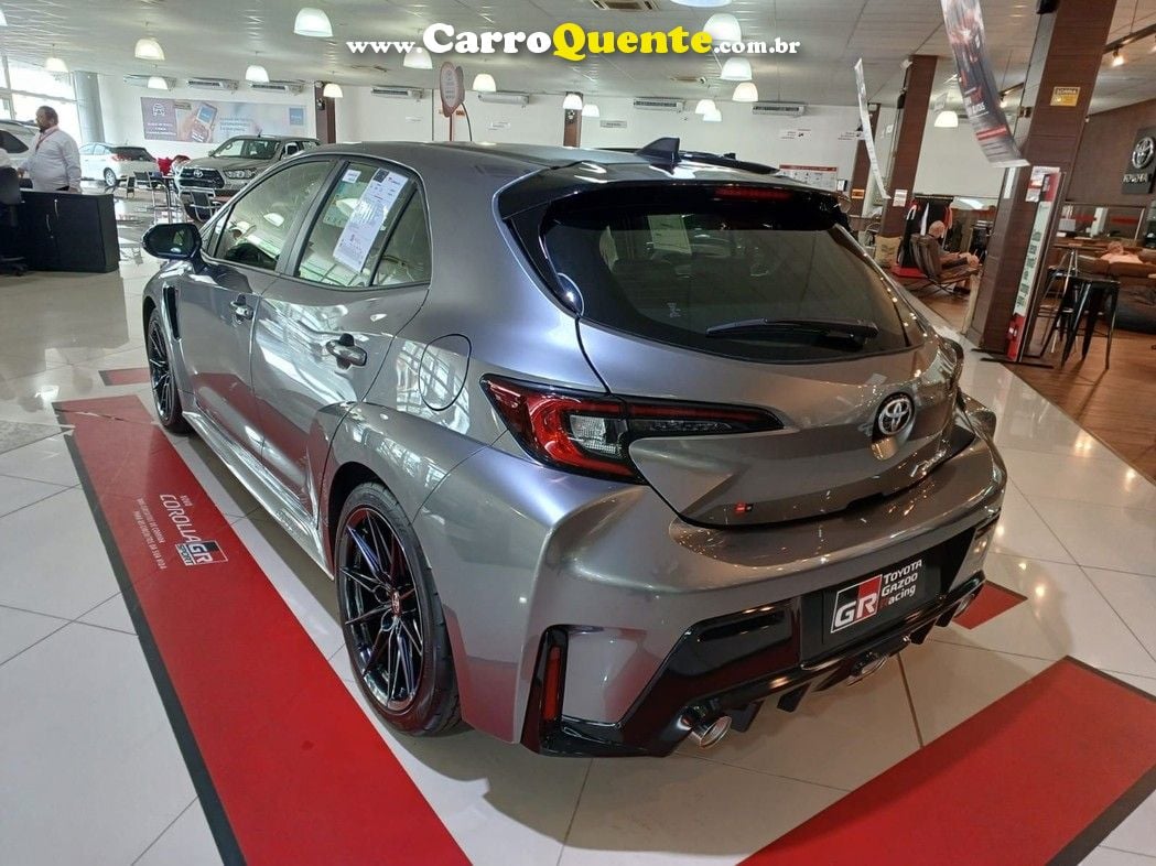 TOYOTA GR COROLLA 1.6 TURBO CIRCUIT GR-FOUR - Loja