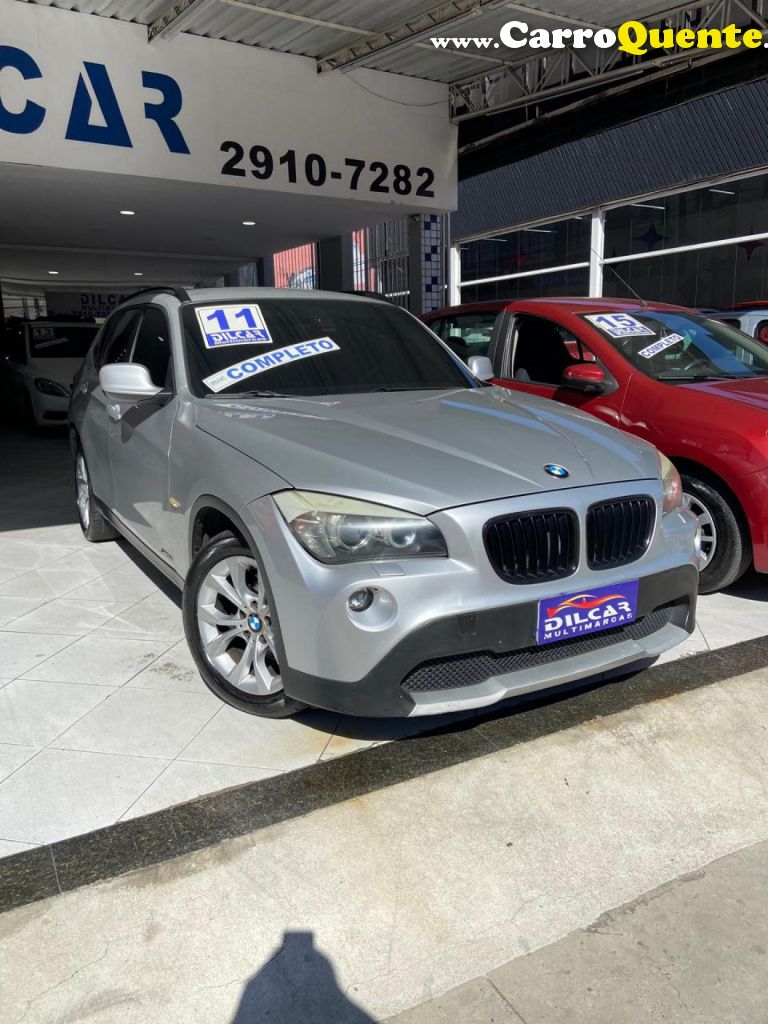 BMW   X1 SDRIVE 18I 2.0 16V 4X2 AUT.   PRATA 2011 2.0 GASOLINA - Loja