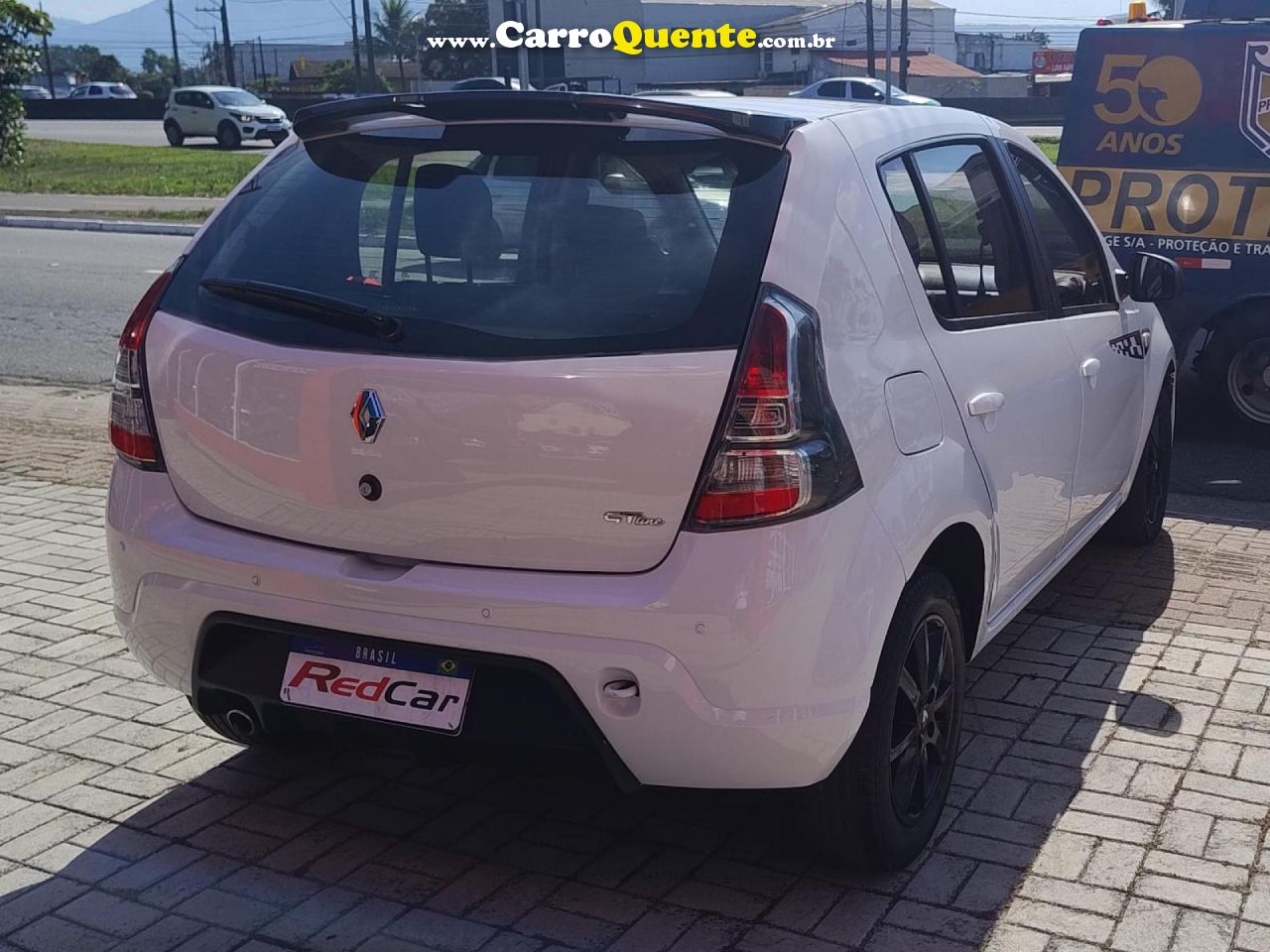 RENAULT   SANDERO GT LINE HI-FLEX 1.6 8V 5P   BRANCO 2014 1.6 FLEX - Loja