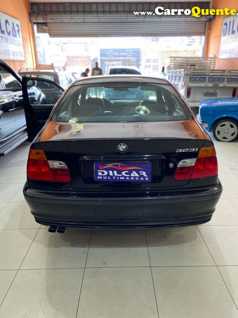 BMW   323I 2.5 24V   PRETO 2000 2.5 GASOLINA - Loja