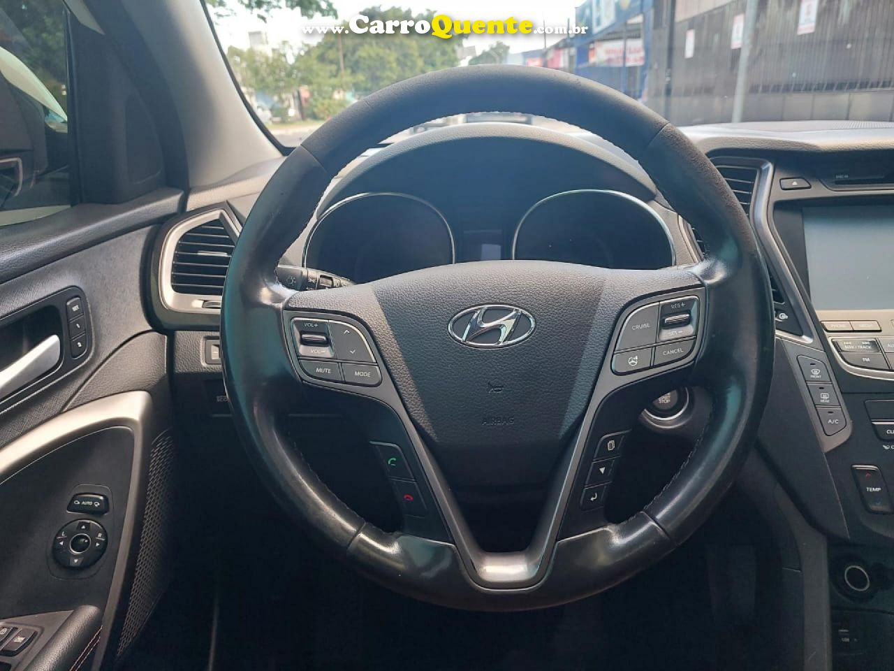 HYUNDAI   GRAND SANTA FÉ  3.3 V6 4X4 TIPTRONIC   BRANCO 2015 3.3 GASOLINA - Loja