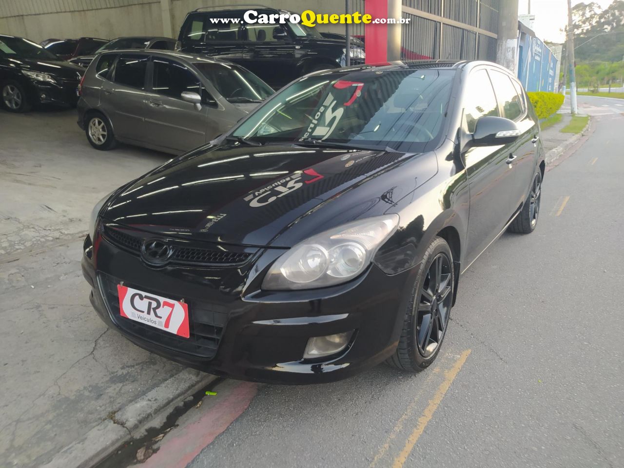 HYUNDAI   I30 2.0 16V 145CV 5P AUT.   PRETO 2011 2.0 GASOLINA - Loja