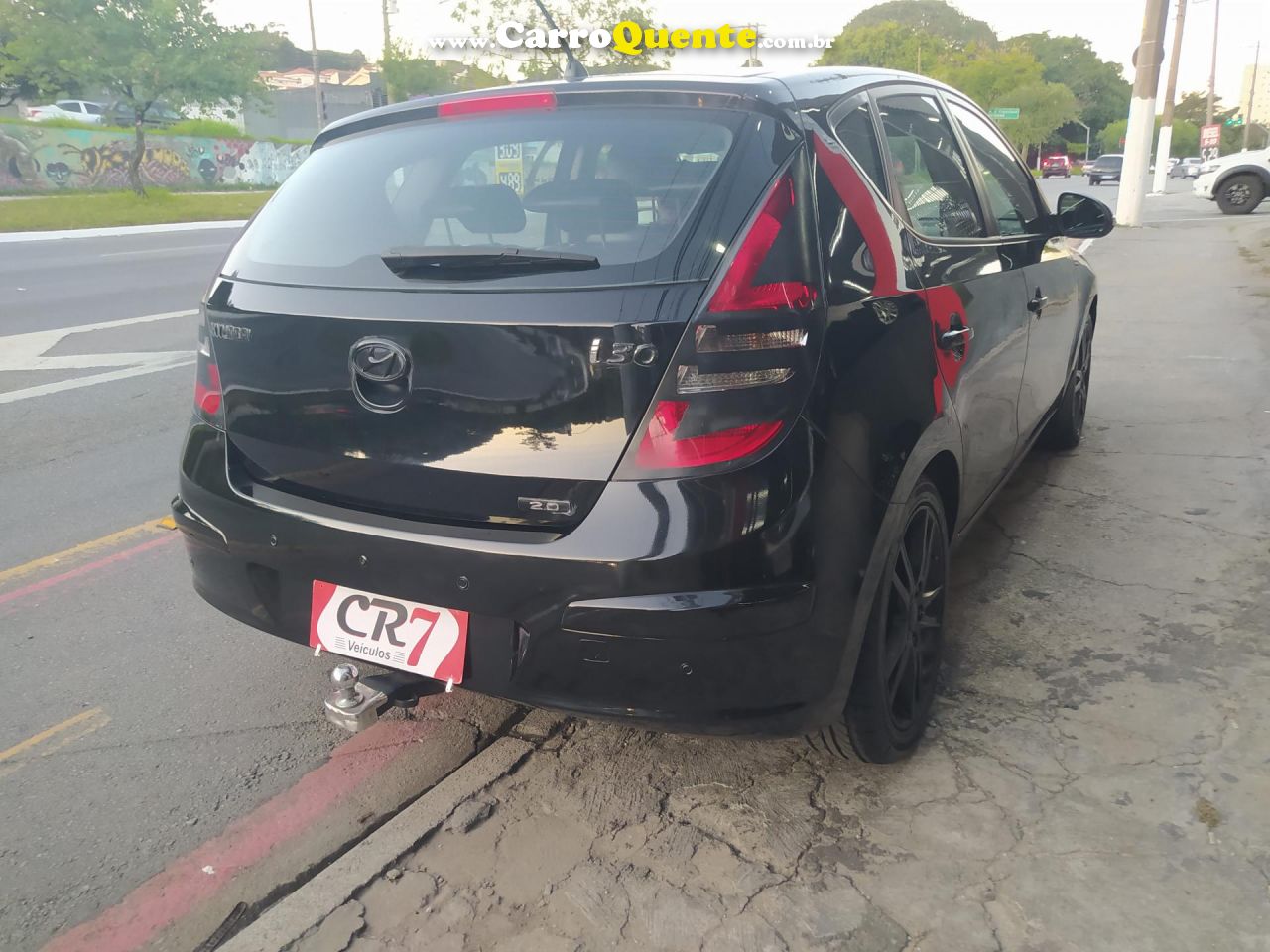 HYUNDAI   I30 2.0 16V 145CV 5P AUT.   PRETO 2011 2.0 GASOLINA - Loja