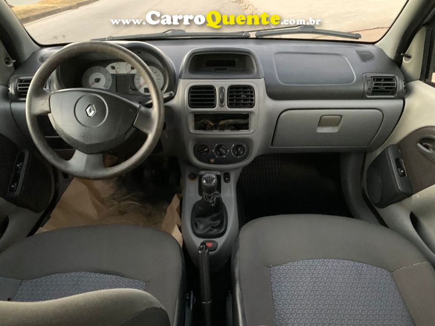 Renault Clio Sedan EXPRESSION - Loja