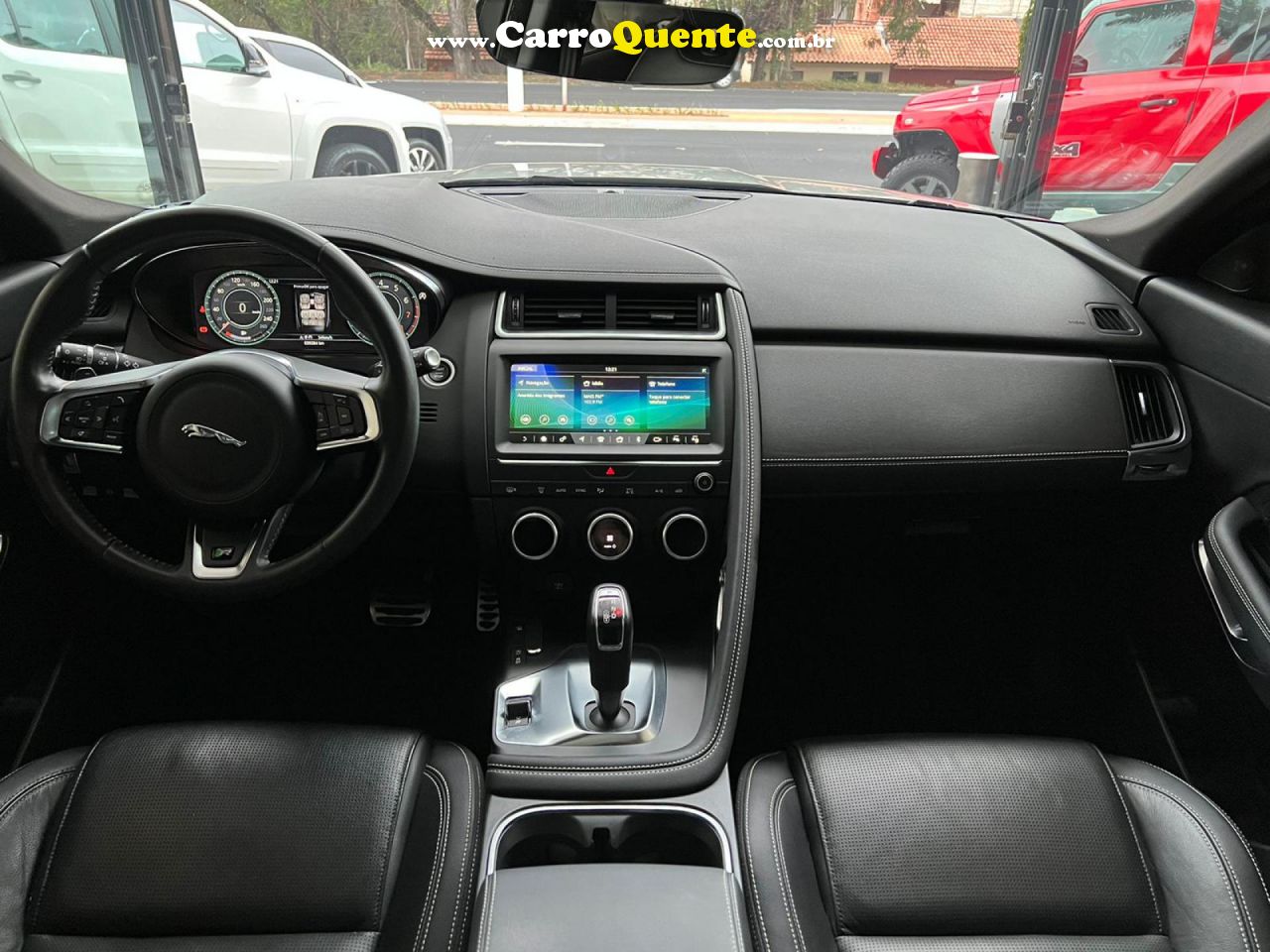 JAGUAR   E-PACE R-DYNAMIC S 2.0 AWD 249CV FLEX   BRANCO 2018 2.0 GASOLINA - Loja