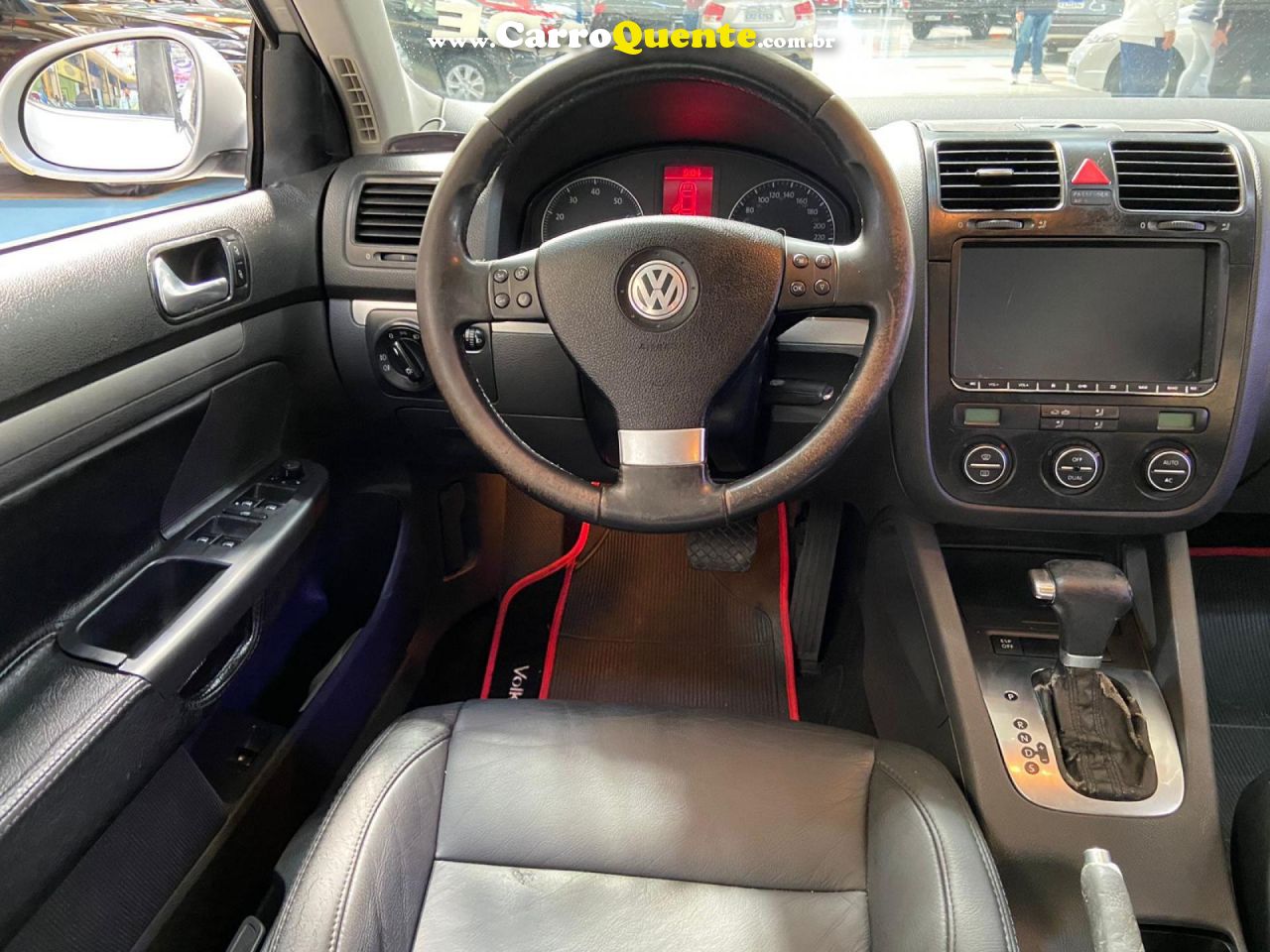 VOLKSWAGEN   JETTA 2.5 20V 150170CV TIPTRONIC   PRATA 2008 2.5 GASOLINA - Loja