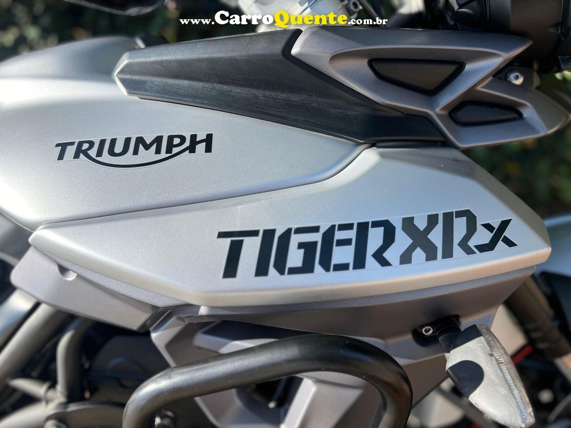TRIUMPH TIGER 800 XRX  - Loja