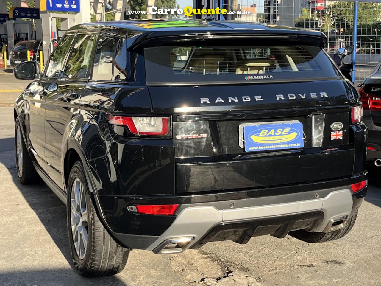 LAND ROVER   RANGE R.EVOQUE SI4 SE DYNAMIC 2.0 AUT.   PRETO 2016 2.0 GASOLINA - Loja