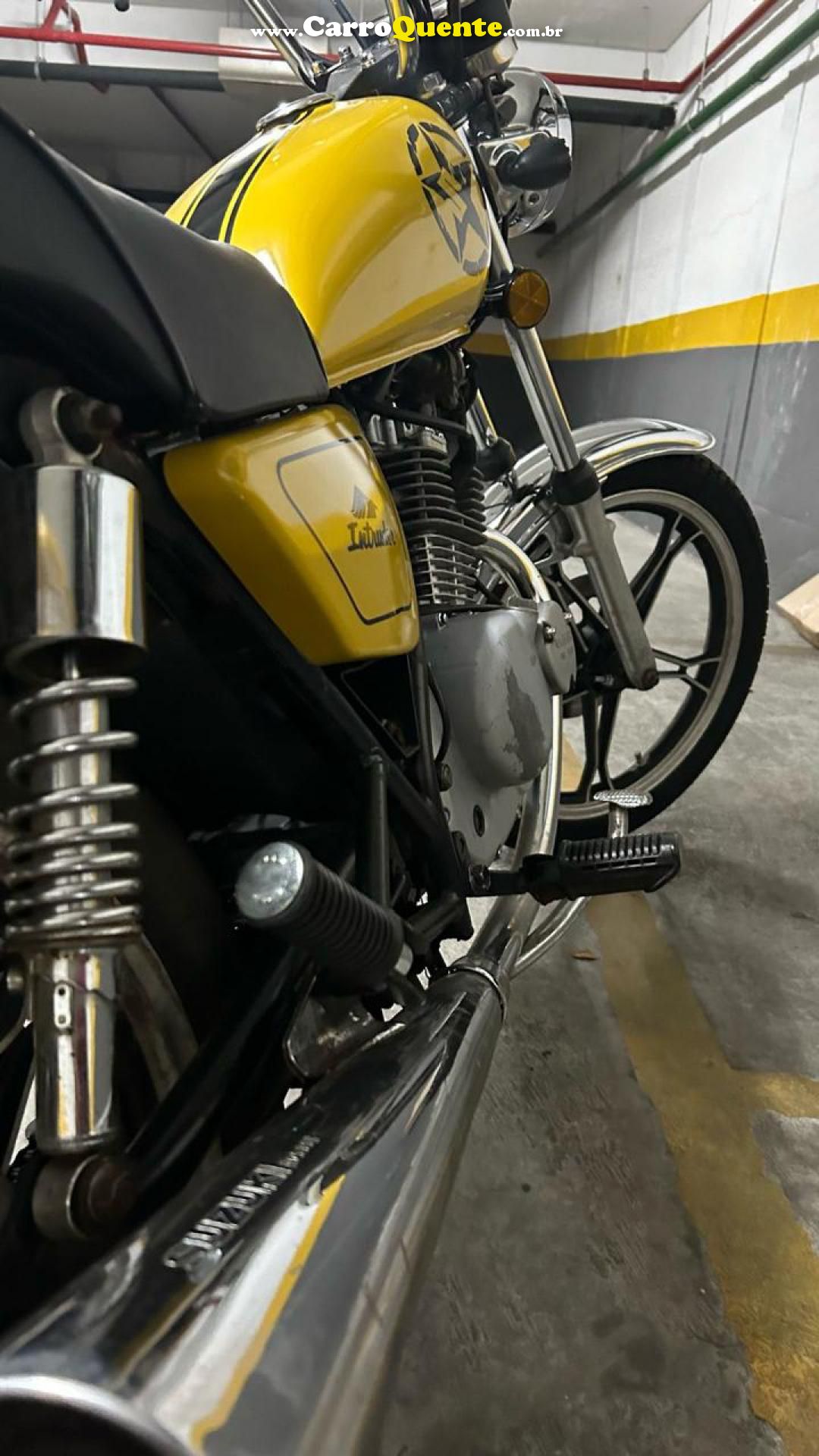 SUZUKI   INTRUDER 125   AMARELO 2007 125cc GASOLINA - Loja