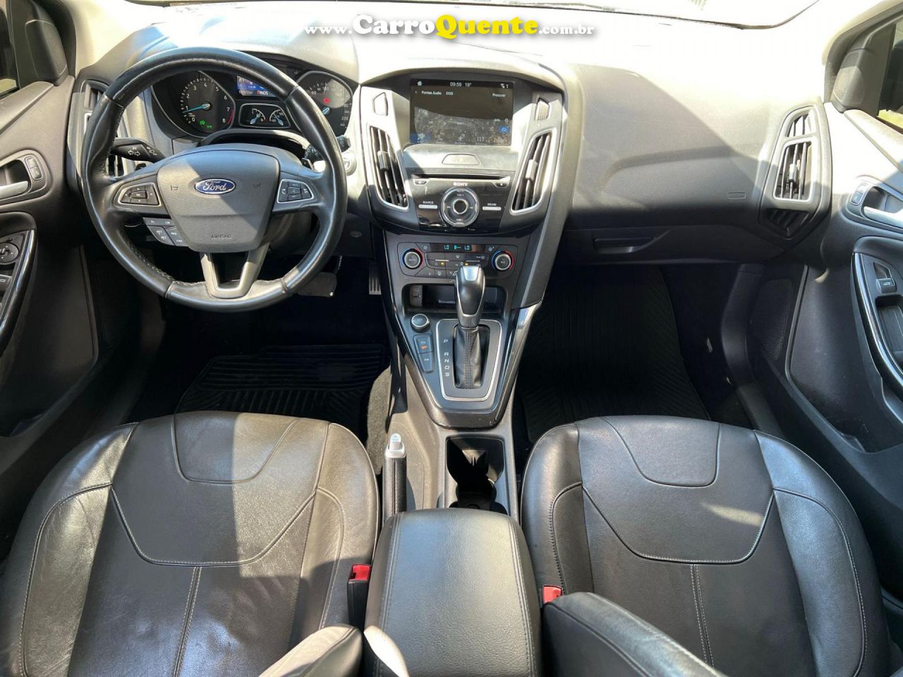 FORD   FOCUS TITATITA PLUS 2.0  FLEX 5P AUT.   PRETO 2017 2.0 FLEX - Loja