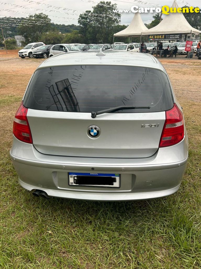 BMW   118IA 2.0 16V 136CV 5P   PRATA 2010 2.0 GASOLINA - Loja