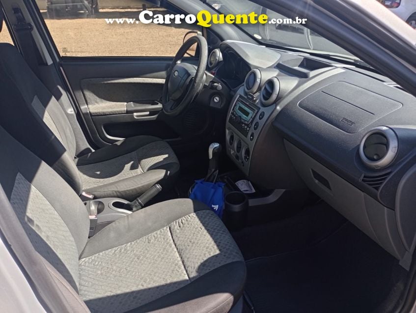 Ford Fiesta 1.6 SE - Loja