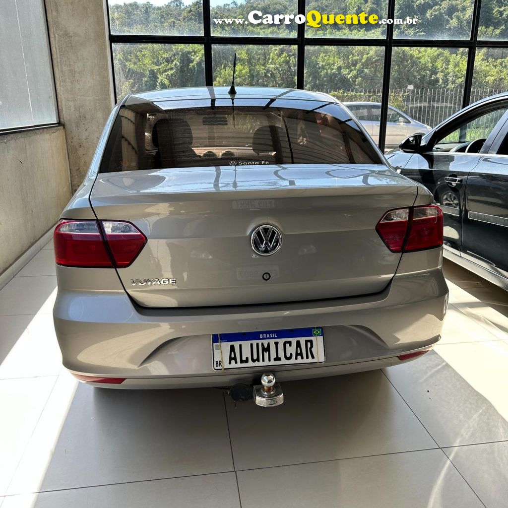 VOLKSWAGEN   VOYAGE  TRENDLINE 1.0 T.FLEX 8V 4P   PRATA 2016 1.0 FLEX - Loja