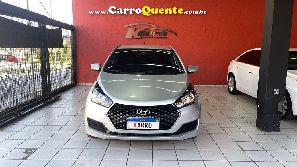 HYUNDAI HB20S 1.0 COMFORT PLUS 12V - Loja