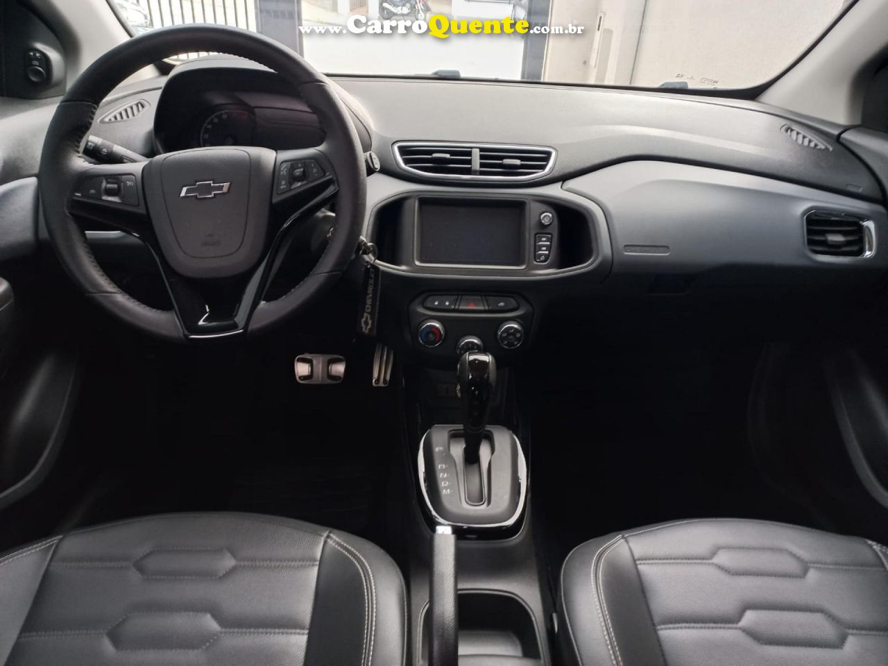 CHEVROLET   ONIX HATCH LTZ 1.4 8V FLEXPOWER 5P AUT.   PRETO 2019 1.4 FLEX - Loja