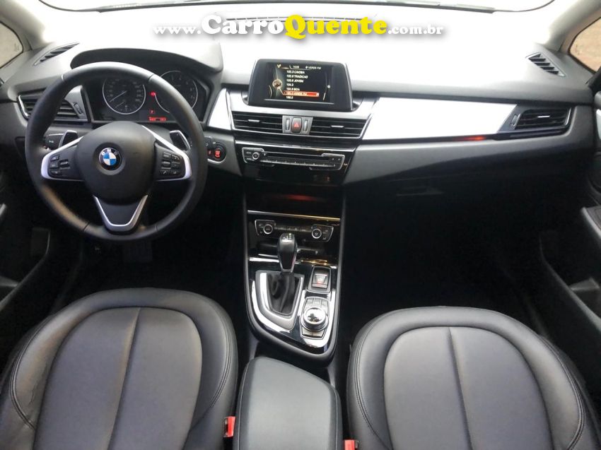 BMW 220i TOURER ACTIVE - Loja