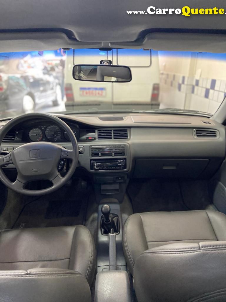 HONDA   CIVIC SEDAN LX 1.51.6   BRANCO 1994 1.5 GASOLINA - Loja