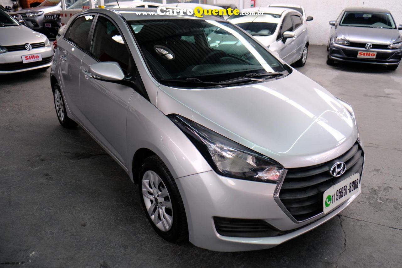 HYUNDAI   HB20 COMF.C.PLUSC.STYLE 1.0 FLEX 12V   PRATA 2017 1.0 FLEX - Loja