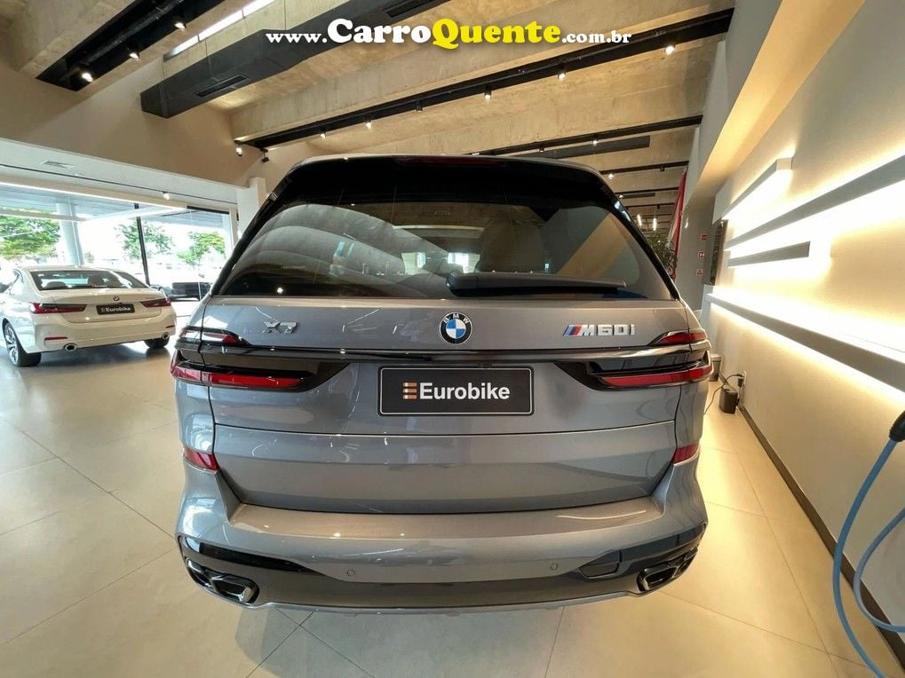 BMW X7 4.4 V8 M60I 2024 - Loja