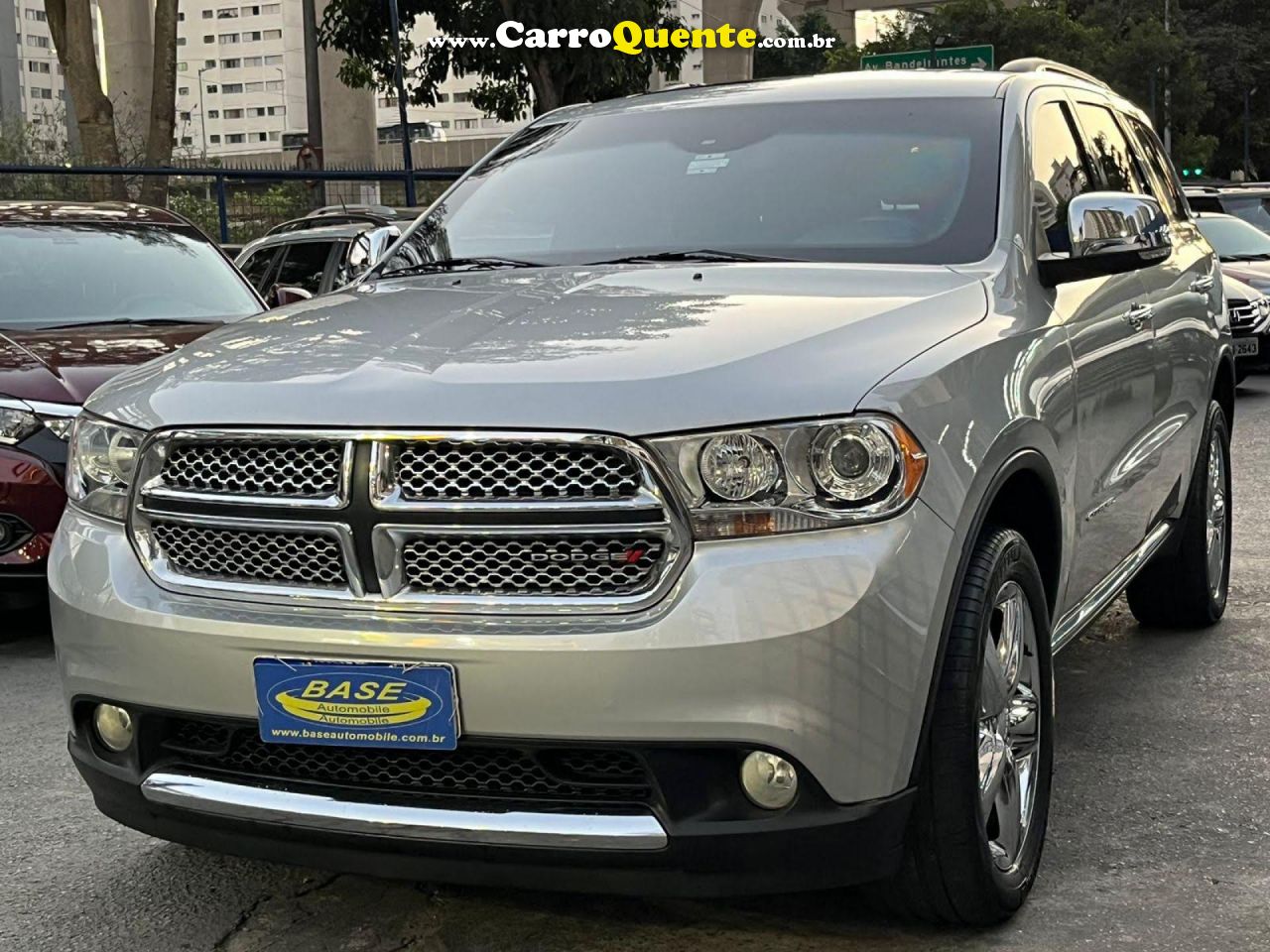 DODGE   DURANGO CITADEL 3.6 24V 4X4 AUT.   PRATA 2013 3.6 GASOLINA - Loja