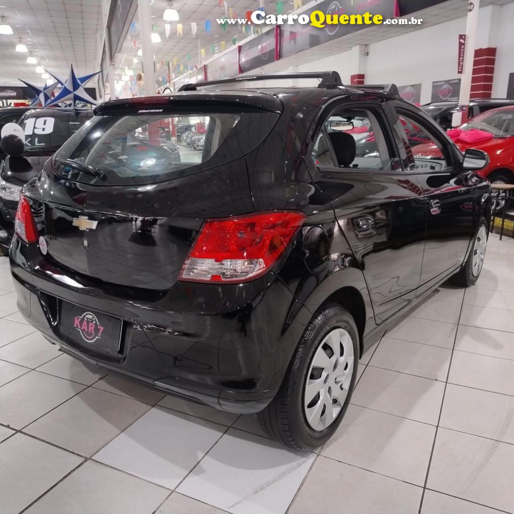 CHEVROLET   ONIX HATCH LT 1.4 8V FLEXPOWER 5P AUT.   PRETO 2015 1.4 FLEX - Loja