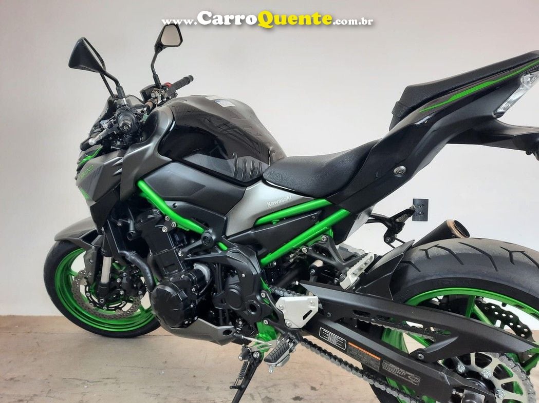 KAWASAKI Z900 - Loja