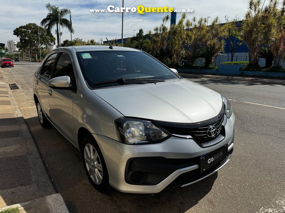 TOYOTA ETIOS 1.5 X SEDAN 16V - Loja