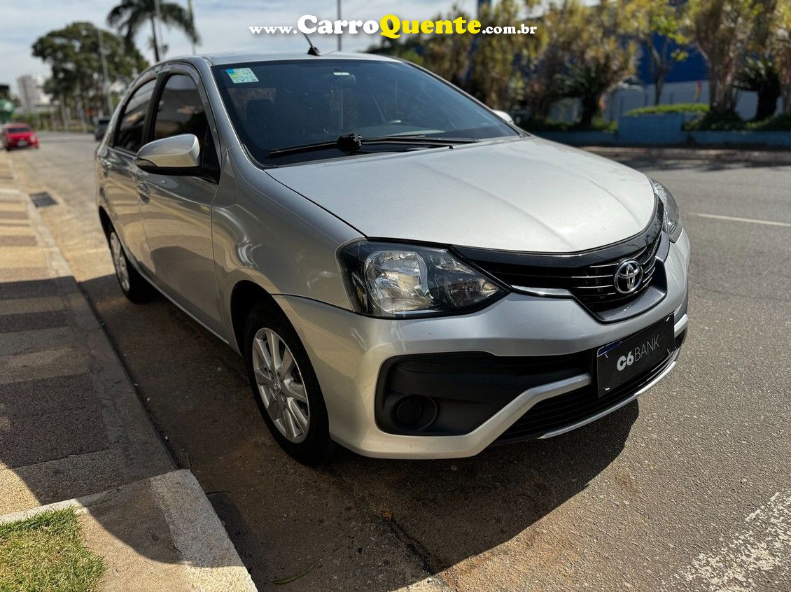 TOYOTA ETIOS 1.5 X SEDAN 16V - Loja