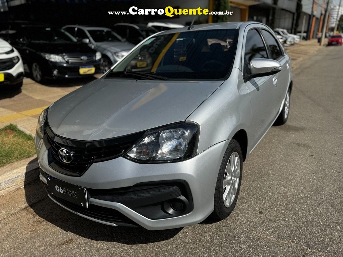 TOYOTA ETIOS 1.5 X SEDAN 16V - Loja