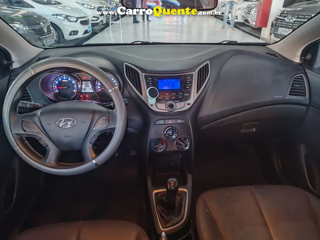 HYUNDAI HB20S 1.6 COMFORT PLUS 16V - Loja