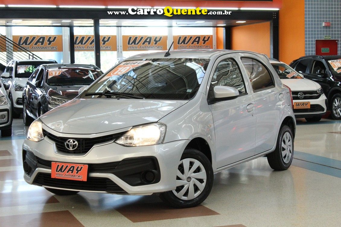 TOYOTA ETIOS 1.3 X 16V - Loja