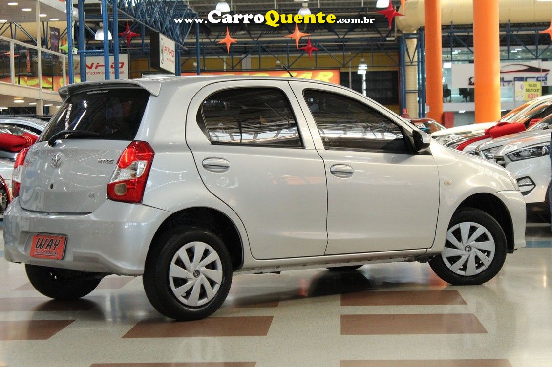 TOYOTA ETIOS 1.3 X 16V - Loja