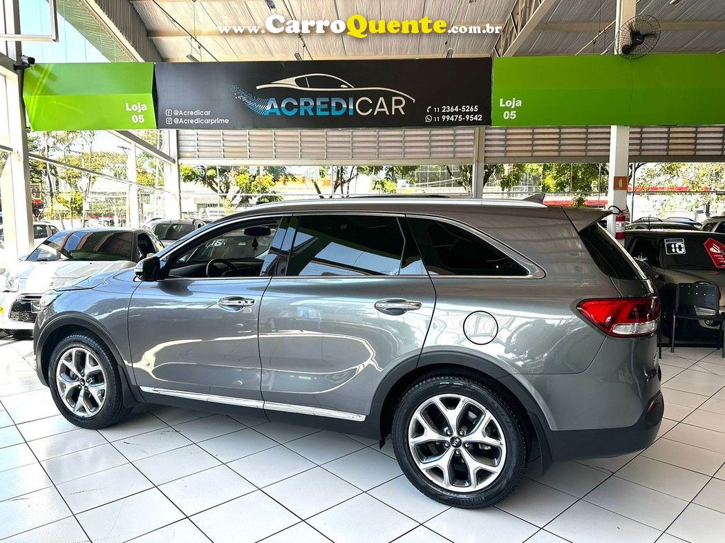 KIA SORENTO 3.3 V6 EX 7L - Loja